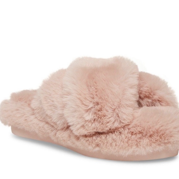Steve Madden Women’s Faux Fur Criss Cross Slipper Fluffy Slide - Picture 5 of 7